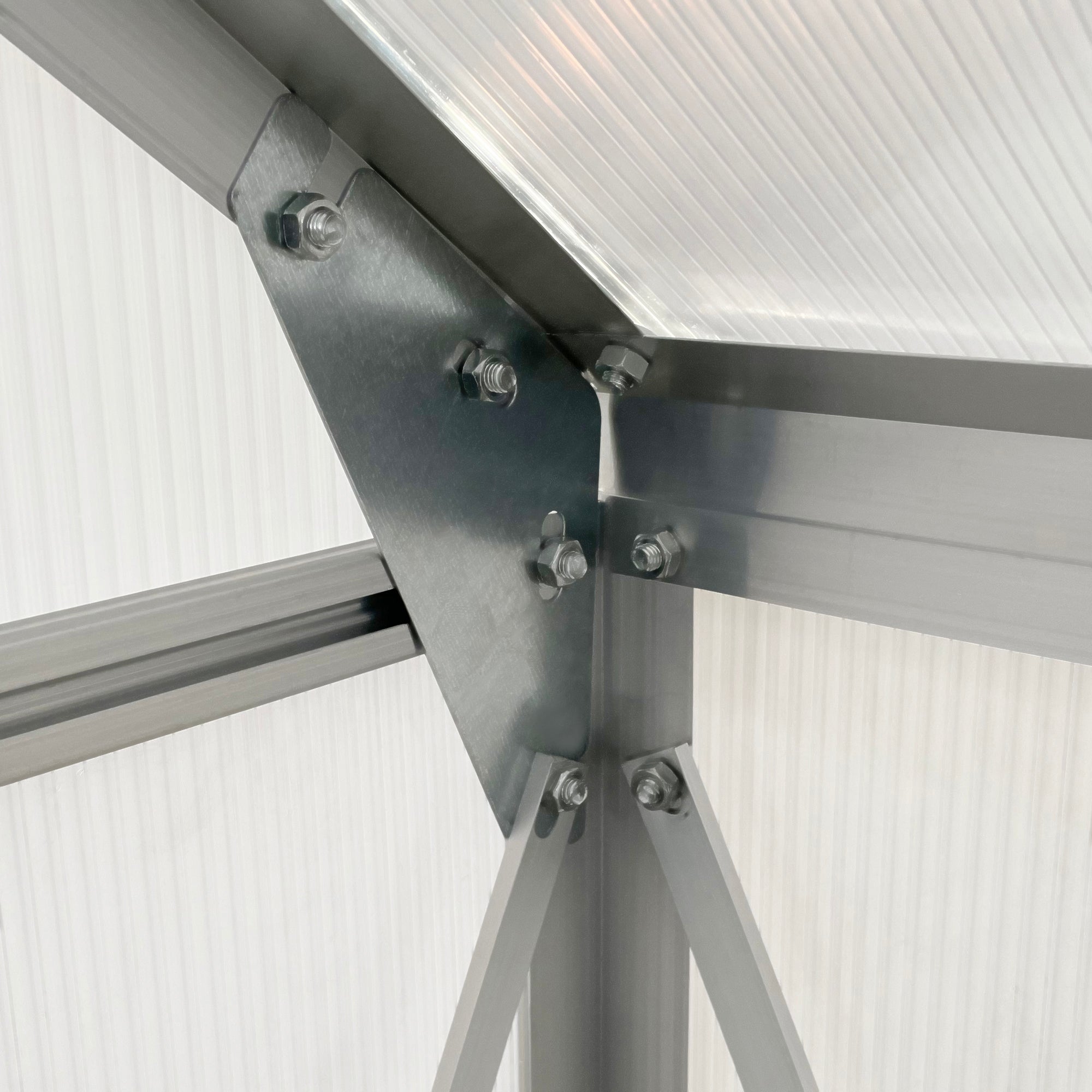 6' x 6' x 6.5' Polycarbonate Greenhouse with Aluminum Frame, Walk-in Heavy Duty Green House with Adjustable Roof Vent, Rain Gutter and Sliding Door for Winter, Silver