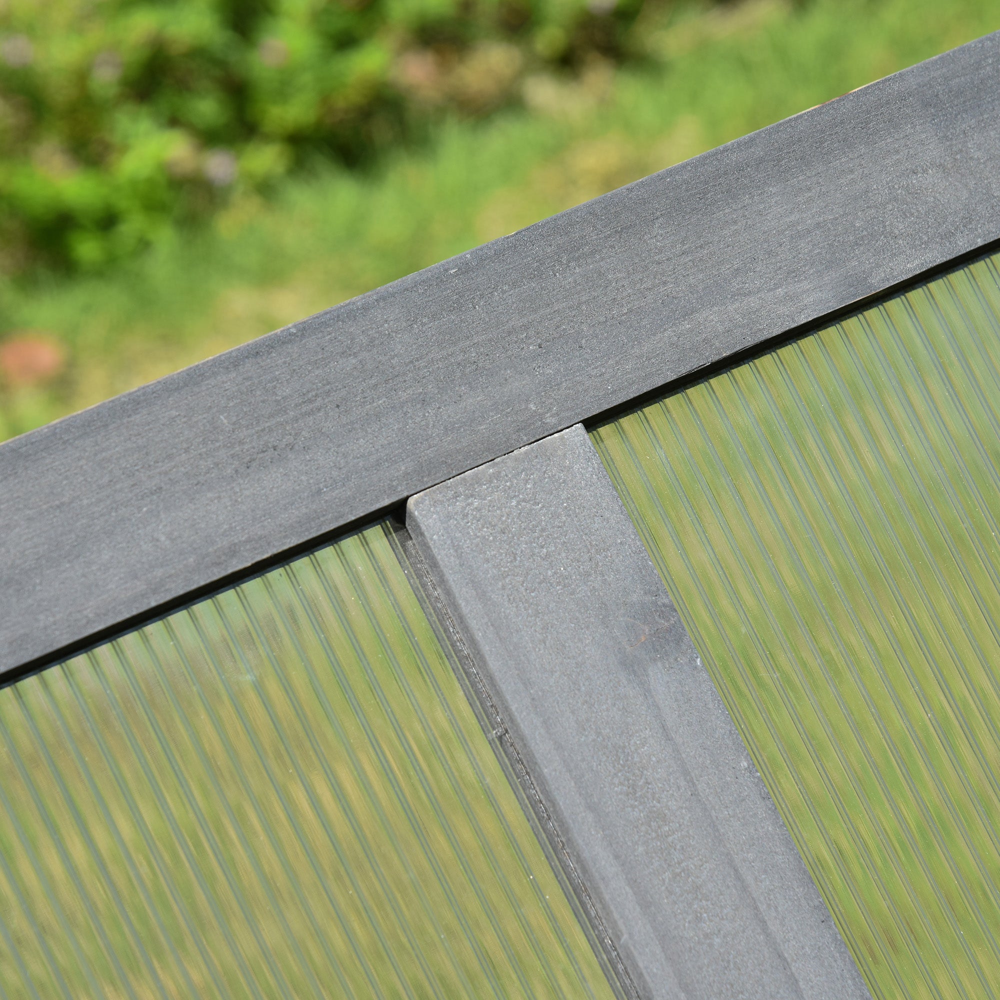 Wooden Cold Frame Greenhouse, Mini Greenhouse with Polycarbonate Board and Solid Wood Frame, Green House Cold Frame, Indoor Outdoor Terrarium Planter Box, 39" x 26" x 16", Natural